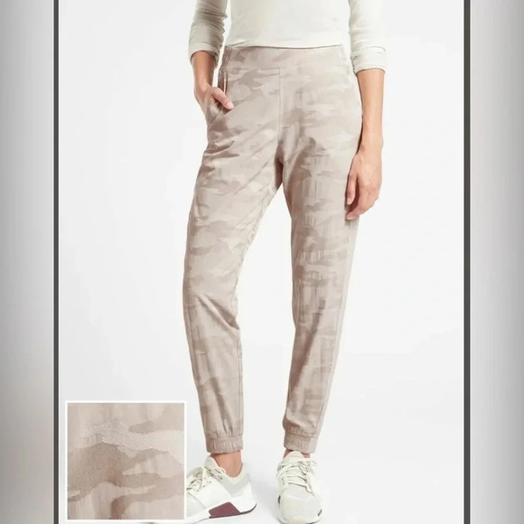 Athleta Brooklyn Camo Joggers Abalone Grey Size 6 - Picture 1 of 6